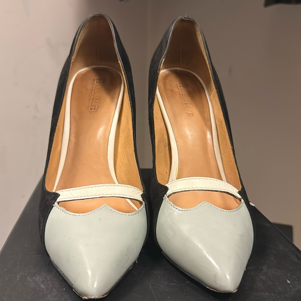 Ladies block heels pump